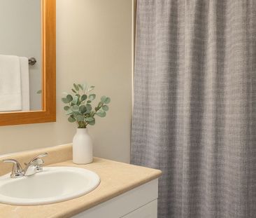 For Lease - 63 Henry Street Unit# 201, Cambridge, Ontario - Photo 4