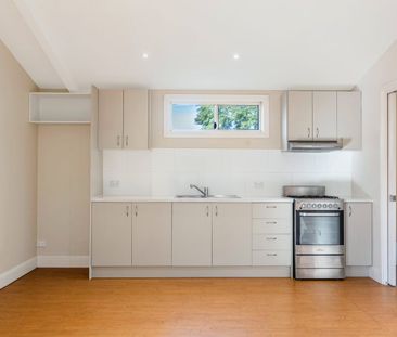 2 Bedroom granny flat with air conditioning - Photo 5