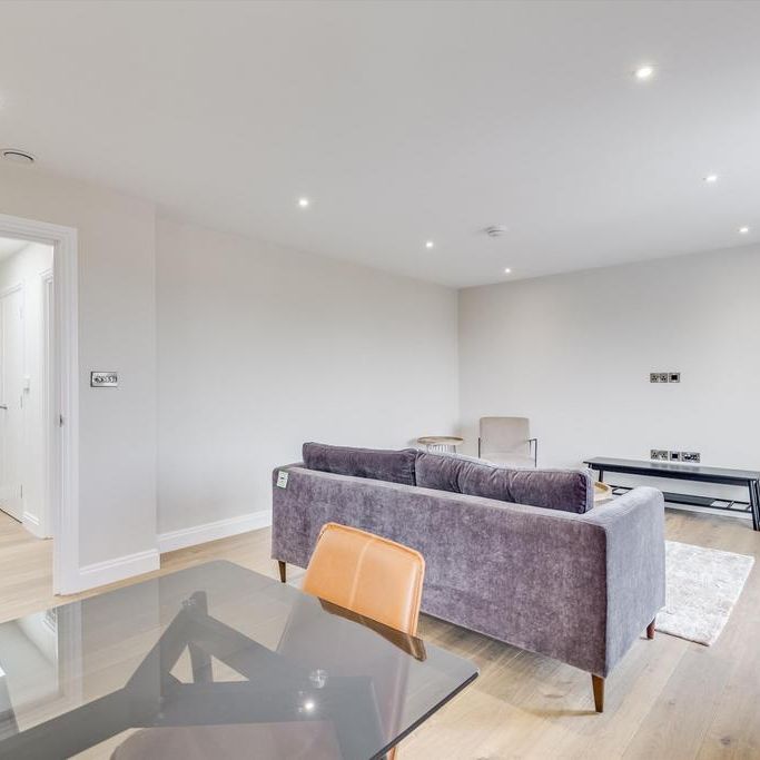 2 bedroom flat to rent - Photo 1