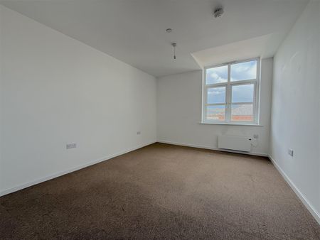 Toto House, Bolton - Photo 4