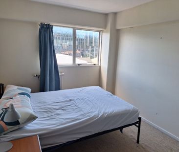 27/54 Hill Street, Thorndon - Photo 5