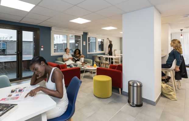 Studio de 16 à 21m² meublé et équipé - Photo 1