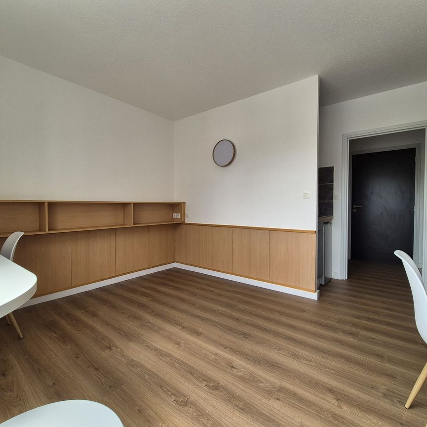 Location Appartement 1 pièce 21m² RODEZ 12000 - Photo 1