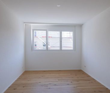 Helle 4.5-Zimmer-Wohnung mit Charme - Foto 2
