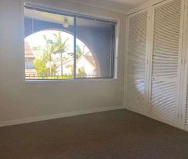 Convenient Location - Two Bedroom Unit! - Photo 1