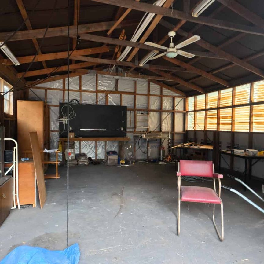 Fabulous Layout - Large Family Home - Genuine Long Term - Photo 1