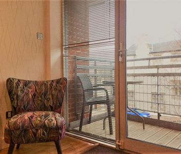 2 bedroom flat to rent - Photo 6