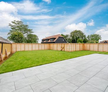 4 bedroom detached house to rent - Photo 6