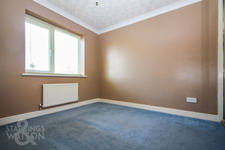 The Green, Earsham, Bungay - Photo 4