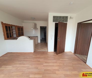 Pronájem bytu 2+kk 64 m² - Fotografie 3