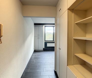 Goed gelegen flat met slaaphoek in het centrum Leuven - Photo 4