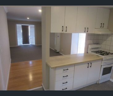 5/2-4 Elizabeth Street, Braybrook, Vic 3019 - Photo 6