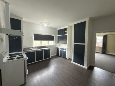 1393 Springs Road, Lincoln - Photo 3