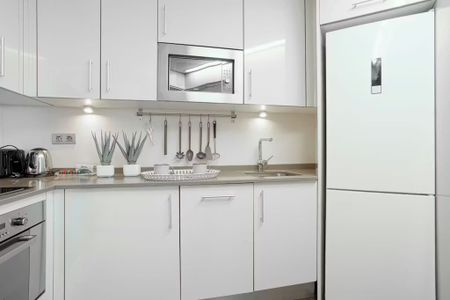 Plaza de España, Madrid, Community of Madrid 28008 - Photo 3