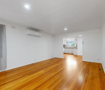 Spacious Family Home with Modern Features and Prime Location - Photo 5