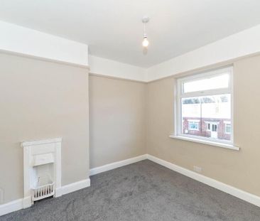 14 Strandburn Drive, Belfast, BT4 1NA - Photo 2