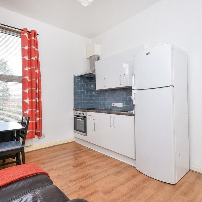 1 bedroom flat to rent - Photo 1