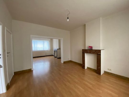 Ruime 4-gevelwoning met 4 slaapkamers en grote tuin. - Photo 1