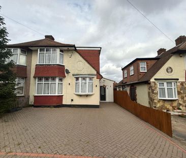 5 bedroom House To Let Total Size: 1497 SQ FT - Photo 1