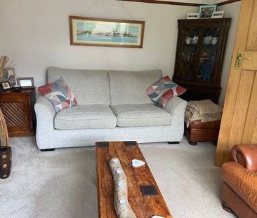 A most wonderful 3 bedroom family home in the ever popular area of ... - Photo 1