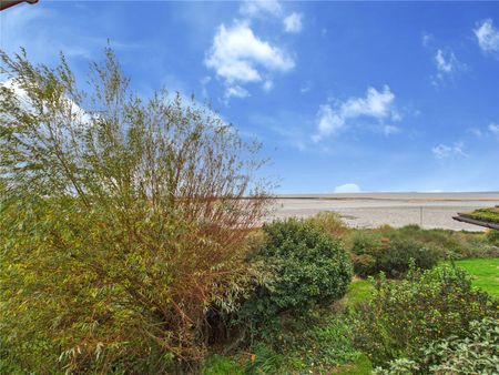 Beacon Heights, St. Osyth, Clacton-on-Sea, Essex, CO16 8JW - Photo 4