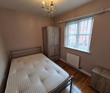 3 bedroom townhouse to rent - Photo 4