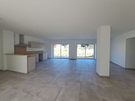 Appartement Soucieu En Jarrest 4 pièce(s) 120.18 m2 - Photo 2