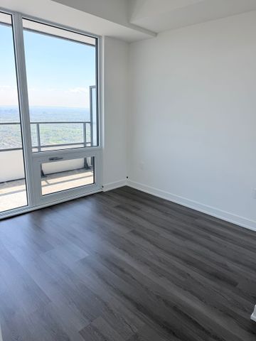 For Lease - 448 Burnhampthrope Road Unit# 6201, Mississauga, Ontario - Photo 5