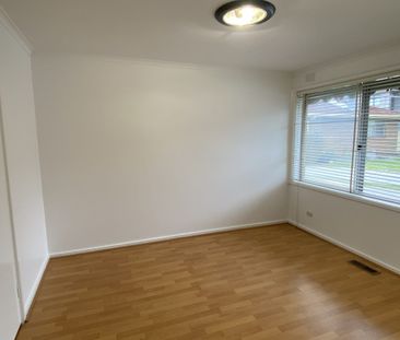 3-bedroom unit in Noble Park ready to move in! - Photo 6