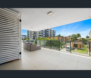 205/13-15 ISEDALE STREET, Wooloowin, Qld 4030 - Photo 4
