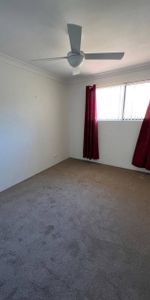 WALKING DISTANCE TO TOWN! - Photo 3