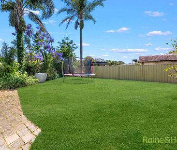 Cozy Family Home in a Convenient Ingleburn Location! - Photo 6