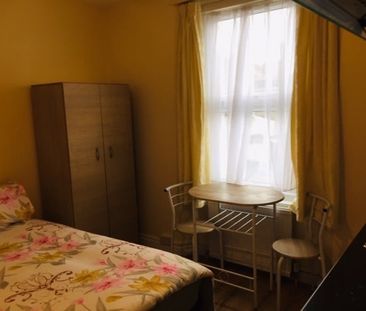 Studio Flat, Green Lanes, N8 - Photo 6