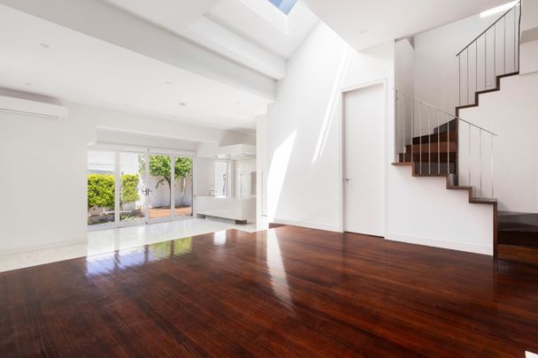 2 Meryl Street, Armadale VIC 3143 - House For Rent | Domain - Photo 1