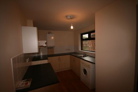 48 Roseberry Road, Belfast, BT6 8JE - Photo 3