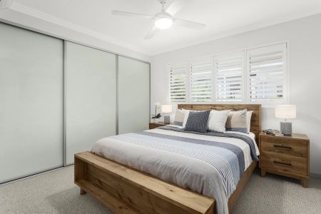 Spacious Retreat in Prime Location - Photo 5