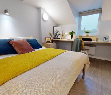 Gold En Suite - Photo 1