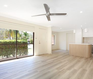 Exceptional 3 Bedroom Duplex Off Bundall Road - Photo 1