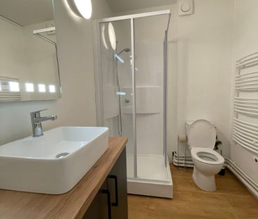 Location Appartement 1 pièce 28m² - Photo 3