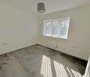 Wykebeck Mount, Leeds, LS9 - Photo 3