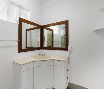 128A Hollis Road - Photo 6