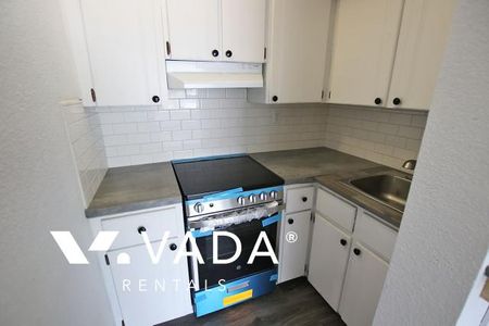 Unfurnished, Pet Friendly, 1 Bed 1 Bath Apartment For Rent - Photo 3