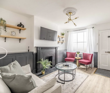 2 bedroom terraced house to rent - Photo 2