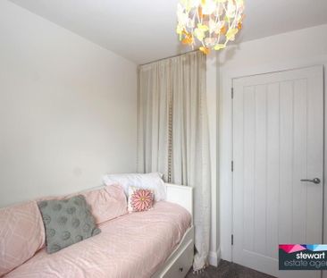 49 Beresford Hill, Dromore, BT25 1HQ - Photo 3