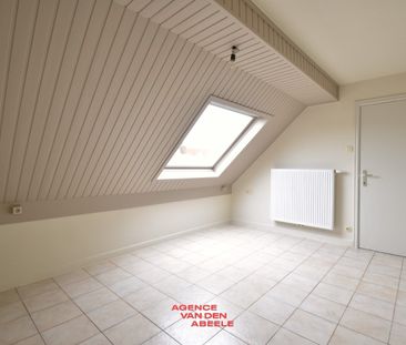 Gerenoveerde woning met garage en terras - Foto 4