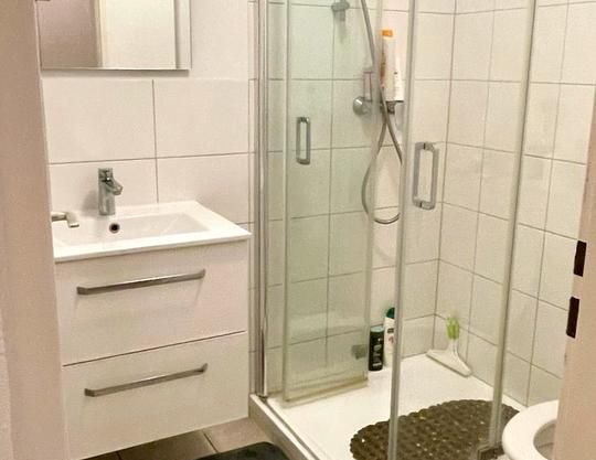 möblierte Einzimmerwohnung in Sachensenhausen - Cranachstr.8 - Photo 1