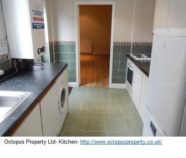 2 bedroom flat to rent - Photo 4