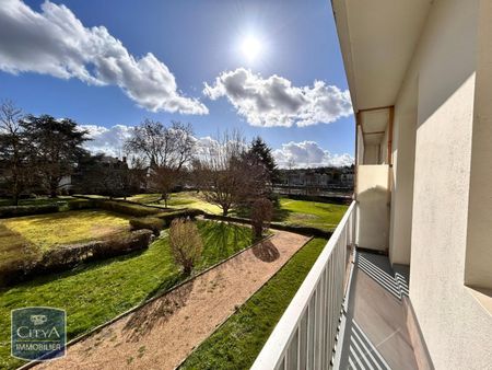 Location Appartement 3 pièces 66m² LAVAL 53000 - Photo 4