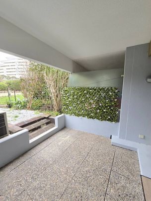 VILLENEUVE LOUBET - MARINA - STUDIO CABINE MEUBLE -CLIMATISATION - Photo 1