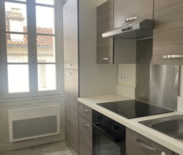 Location Appartement 3 pièces 57m² COGNAC 16100 - Photo 3